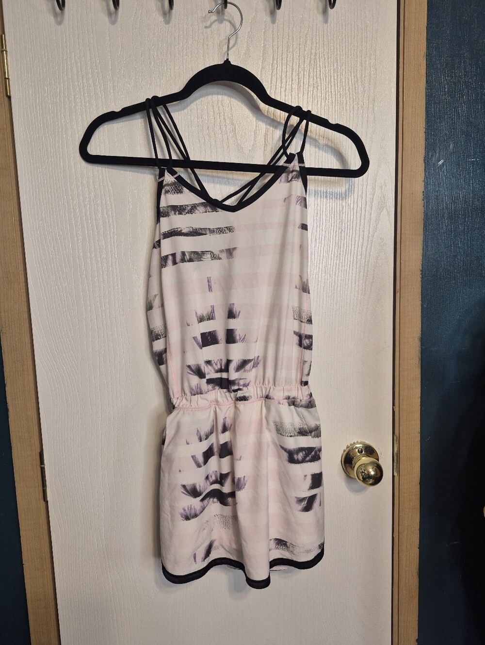 Lululemon Sweaty Or Not RunsieSunset Stripe Blush Quartz Multi